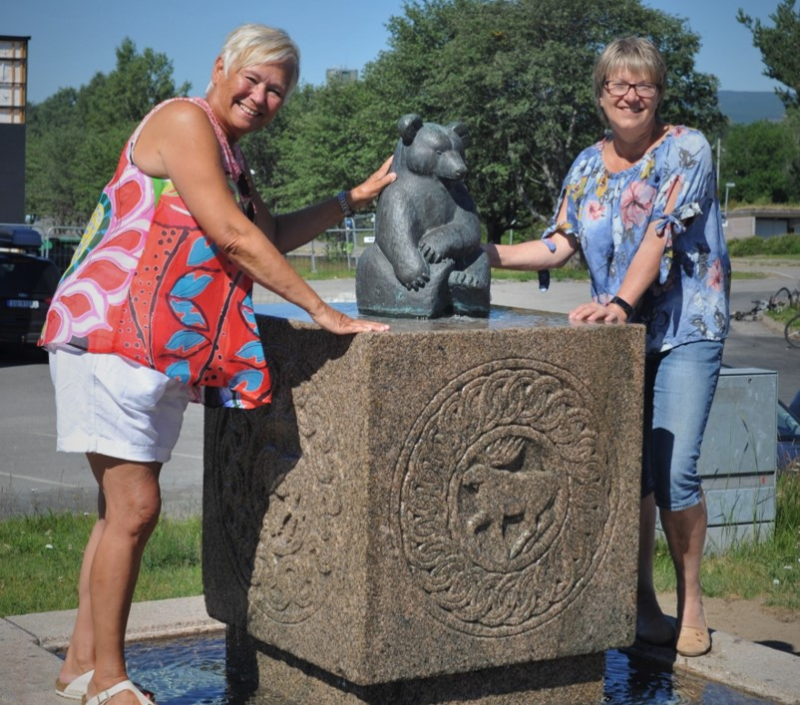 «Bjørnunge» får avkjølt seg