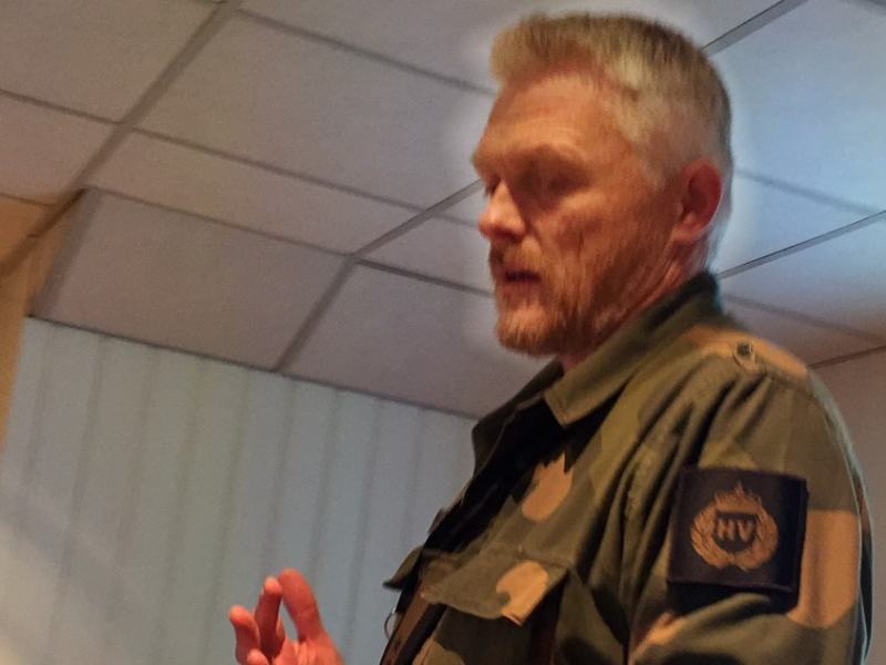 Travle dager i rund- kjøringen på Bast!