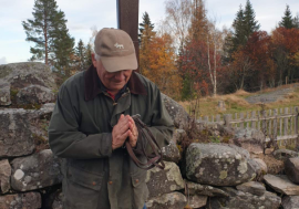 Besøk på Rokoberget Kirkeruiner i Løten